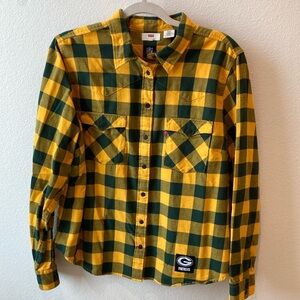 Levi's Green Bay Packer Flannel Button Down Shirt